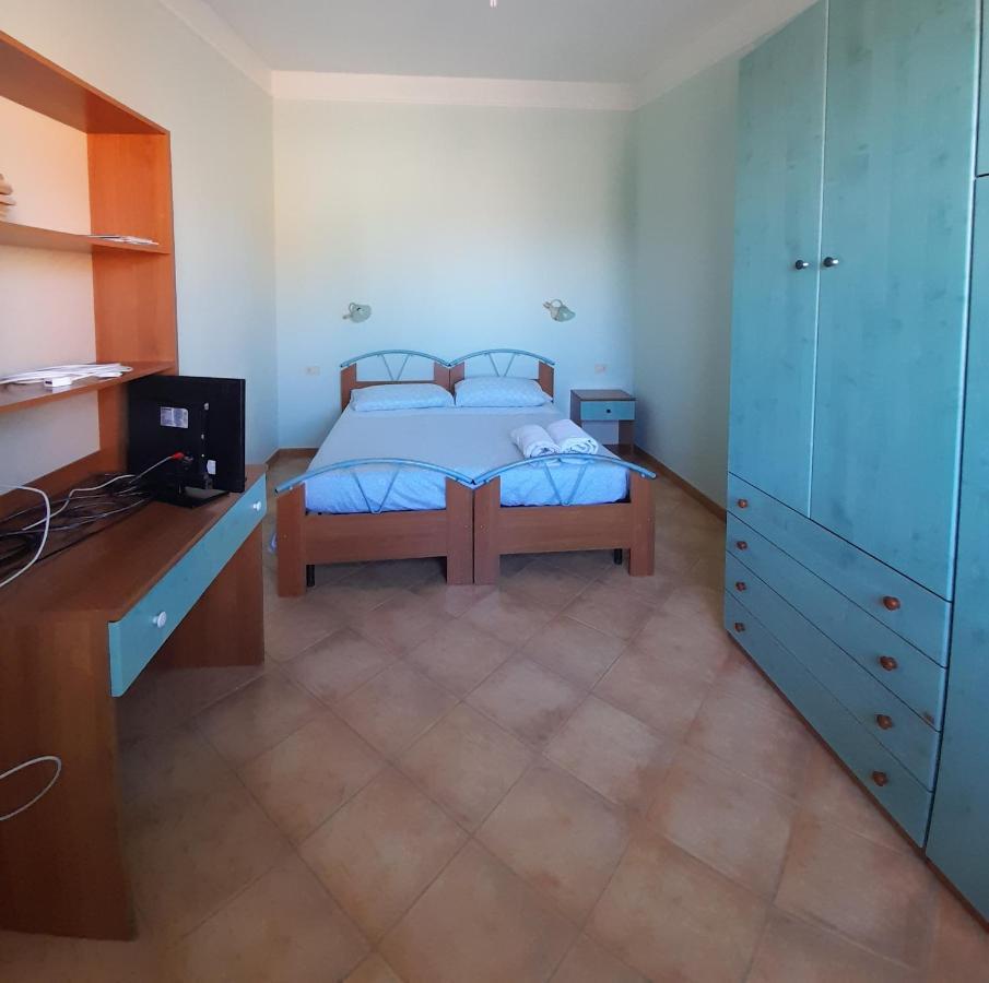 Appartamento Angela SantʼAntìoco Esterno foto